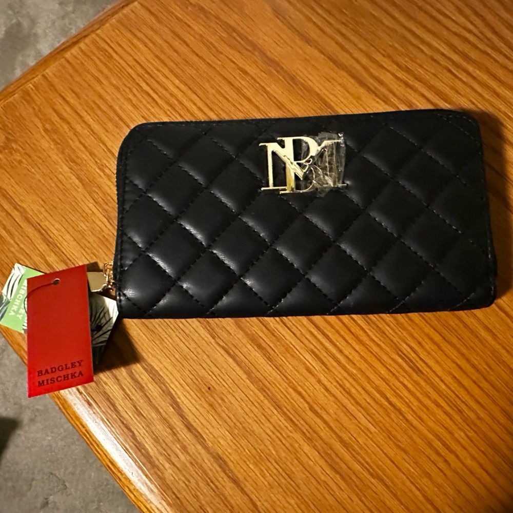 Badgley Mischka Wallet